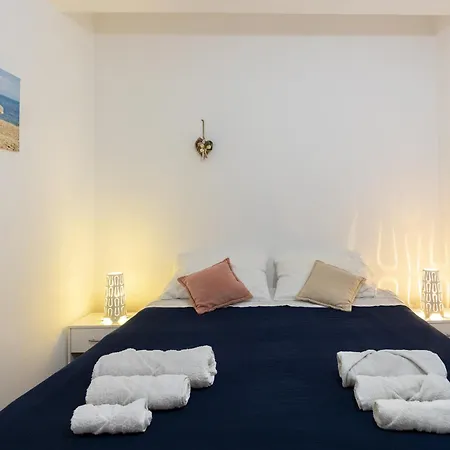 Mare E Relax Lägenhet *